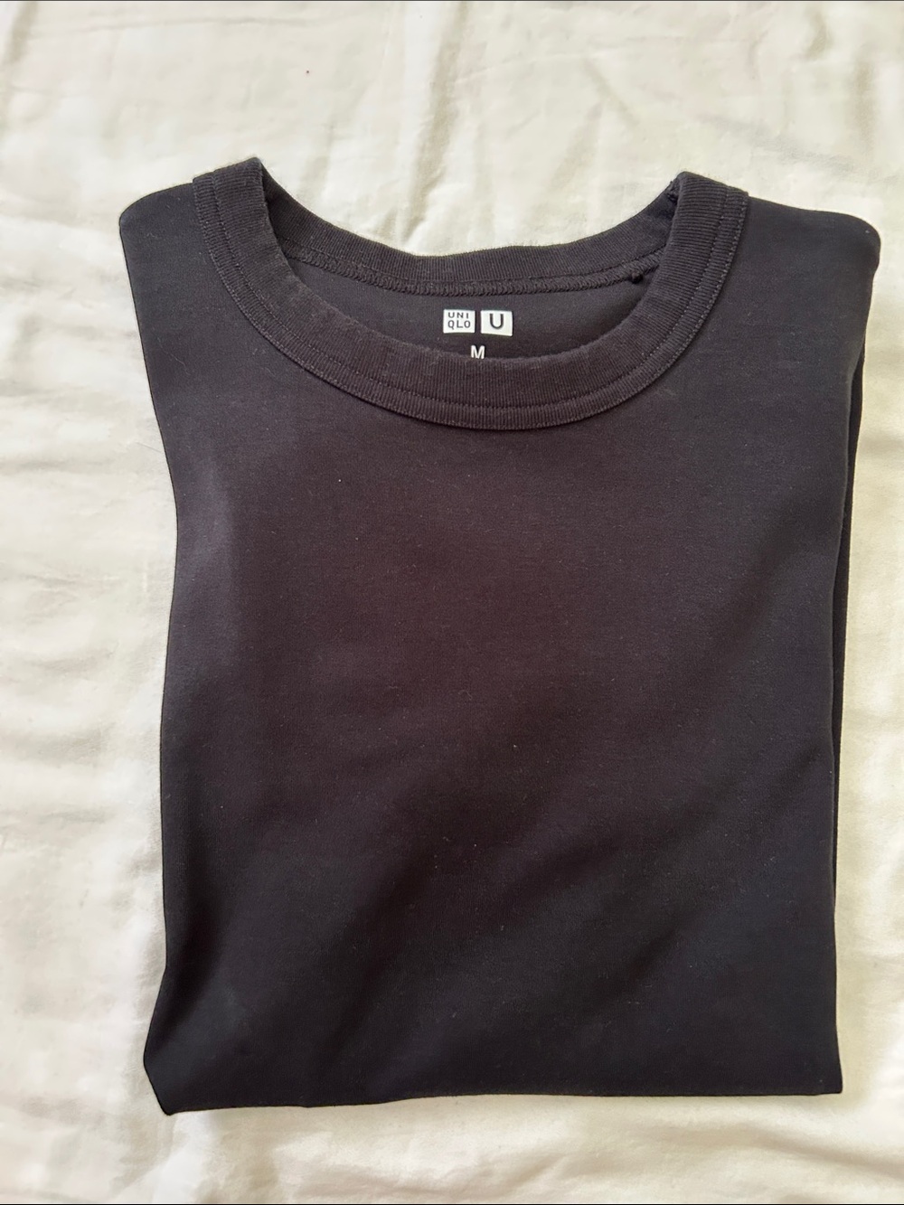 UNIQLO’s Best Seller Crewneck T-Shirt